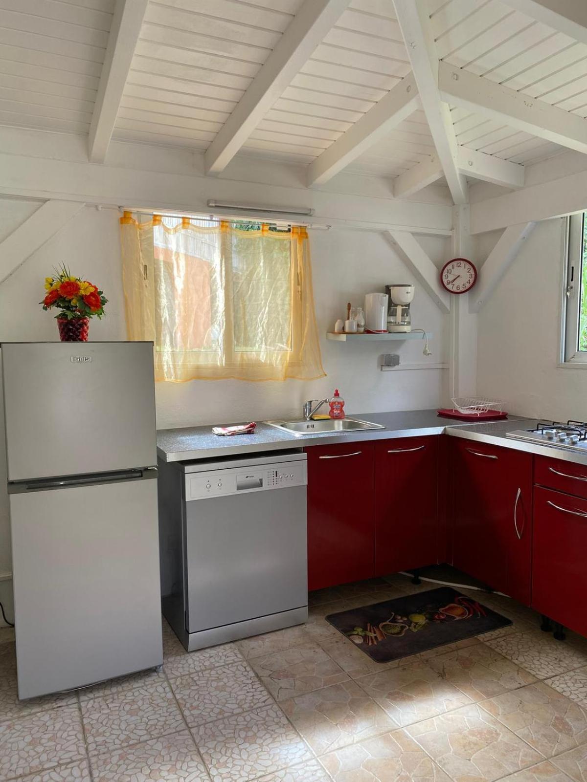 Aquaverde Eco Et Confort- Bas De Villa Avec Jardin Et Parking Le Gosier  Exterior foto